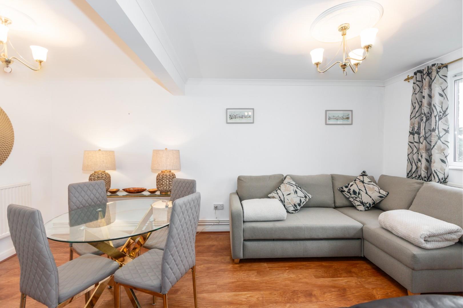 Langland Bay Road, Langland, Swansea, SA3 4QZ